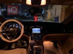 جیپ گراند شیرۆکی